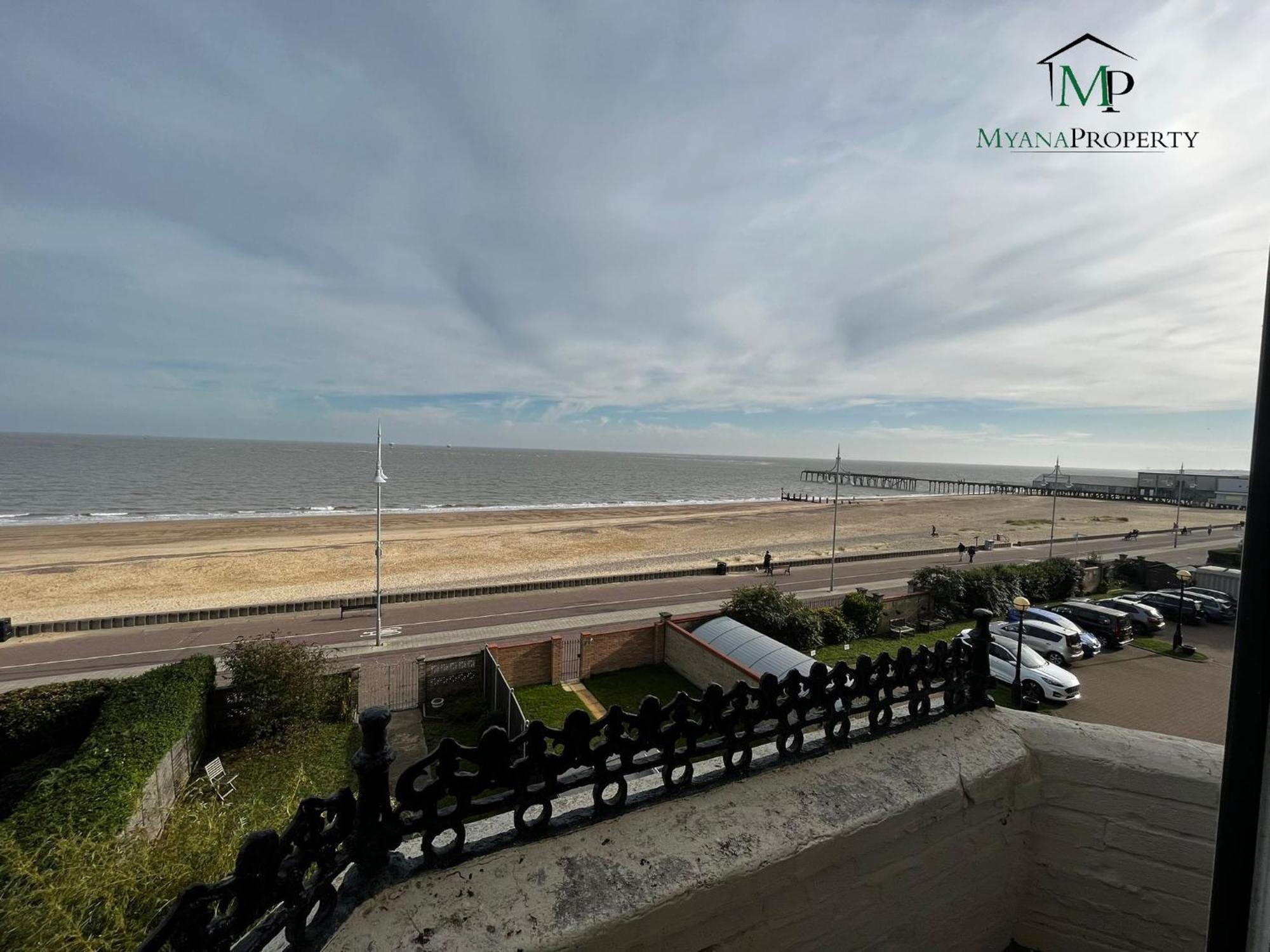 Luxury Penthouse Apartment Lowestoft Exteriör bild